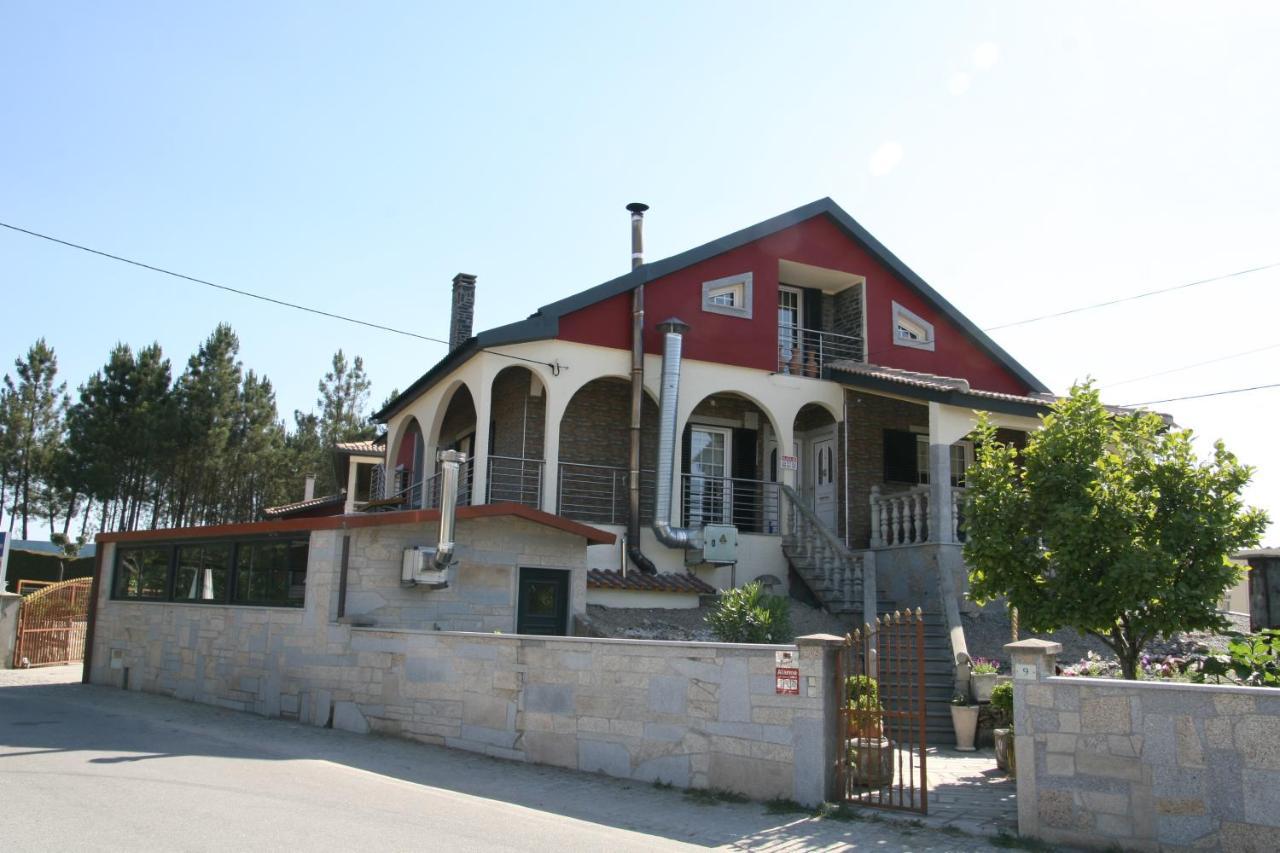 Casa Da Pizzaria Apartment Carapito Bagian luar foto